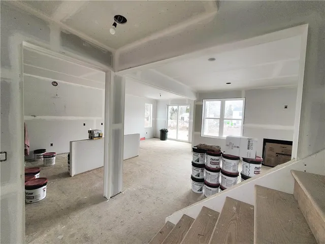 $589,000 | 906 110th Mount, Greece, NY 14612