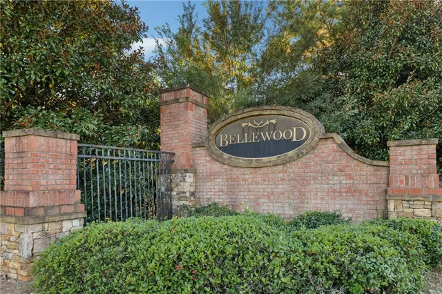 a sign that is on the side of a house