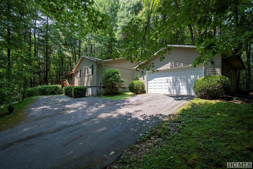 887 Ridgewood Road Highlands, NC 28741 - Photo 3 of 29 Gallery Image 3