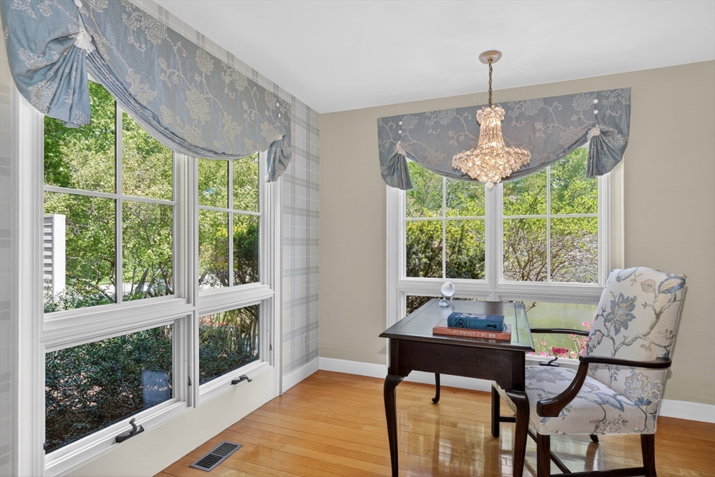 4 Jackson Pond Road, Unit 4 Dedham, MA 02026 - Photo 25 of 41 Gallery Image 25