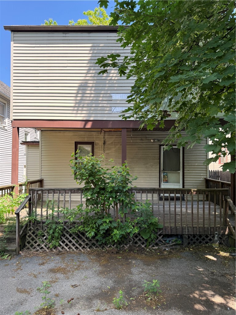 659 Bay Street Rochester, NY 14609 - Photo 2 of 4