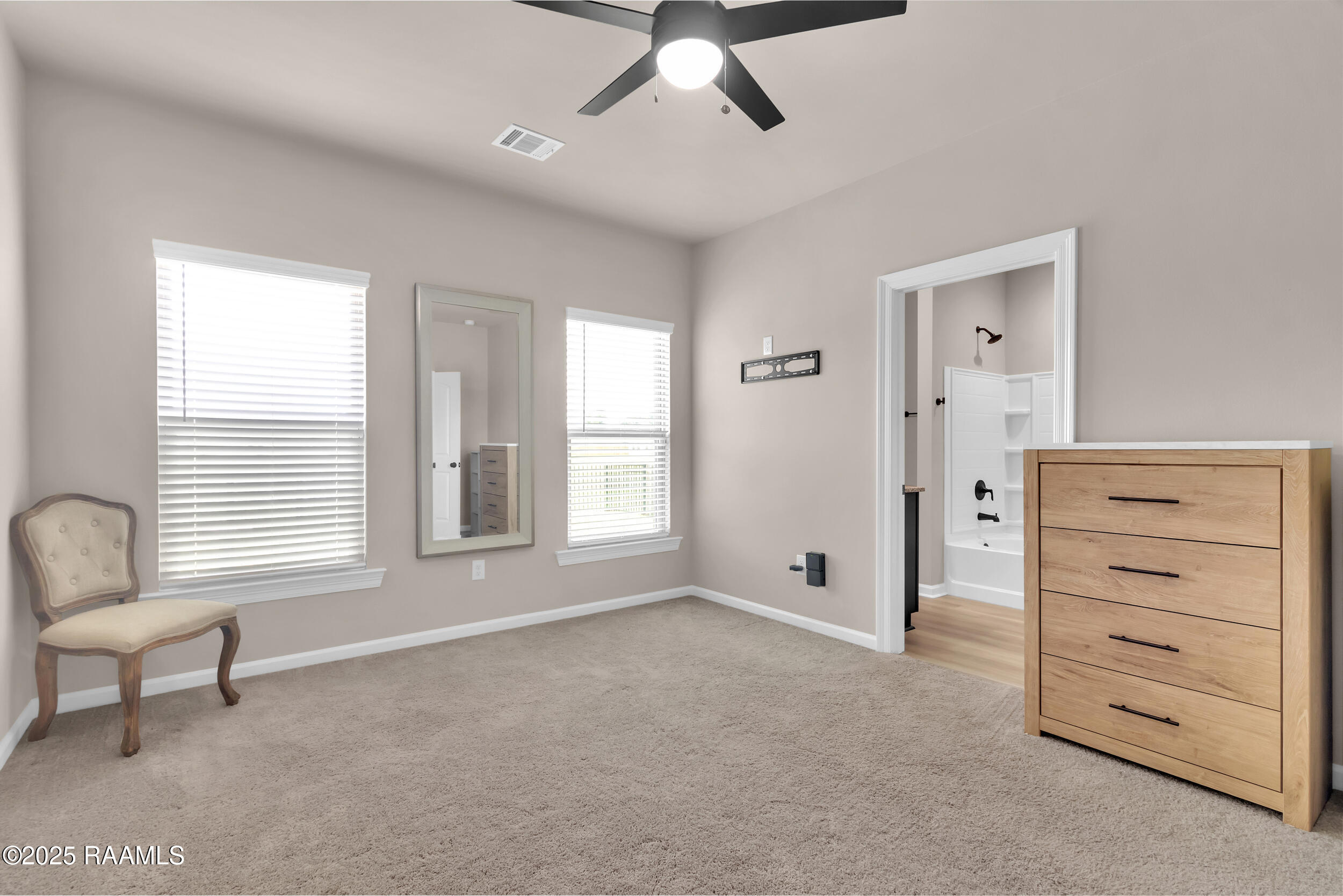 201 Resthaven Way Lafayette, LA 70506 - Photo 13 of 18 13_img_8046