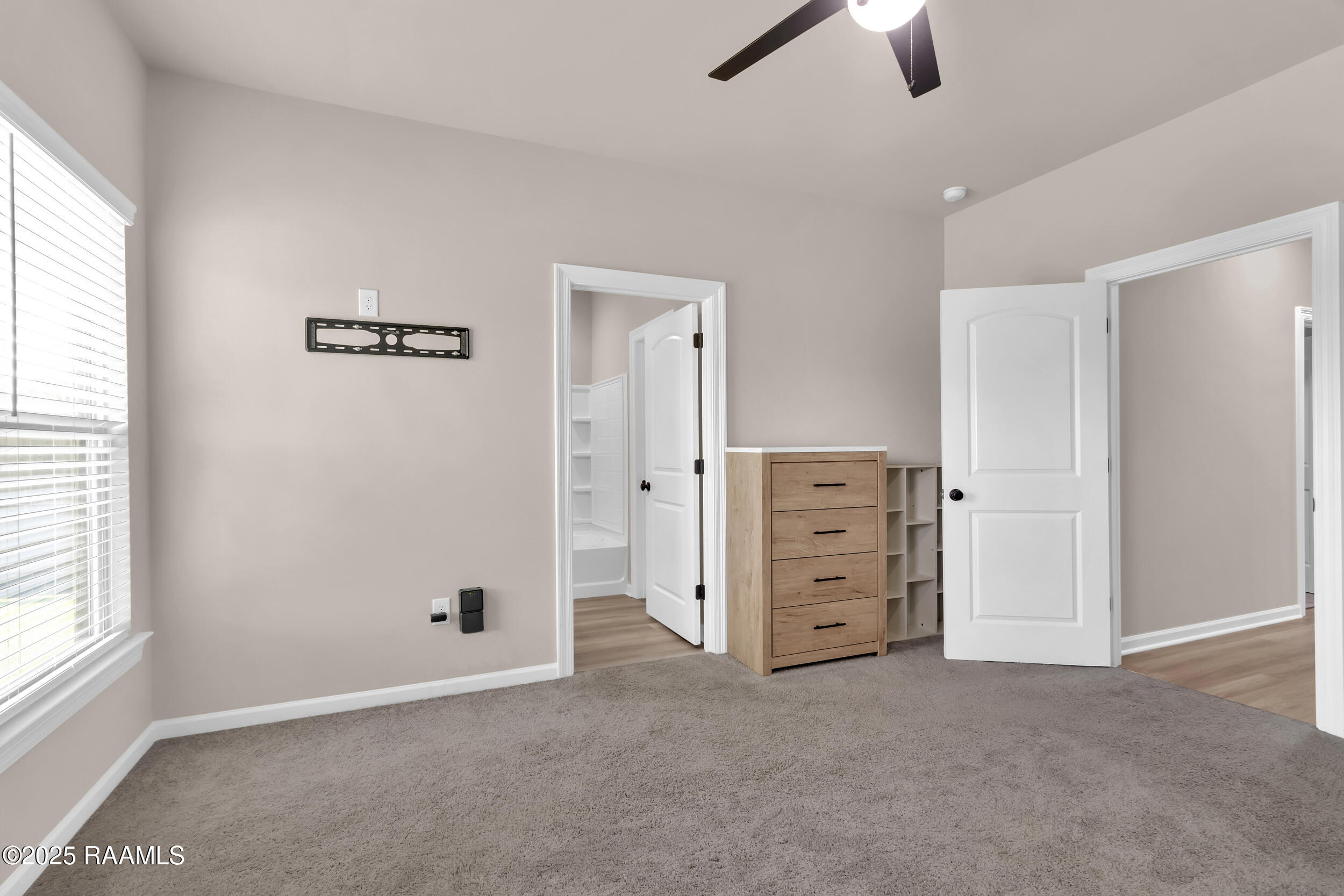 201 Resthaven Way Lafayette, LA 70506 - Photo 14 of 18 14_img_8049