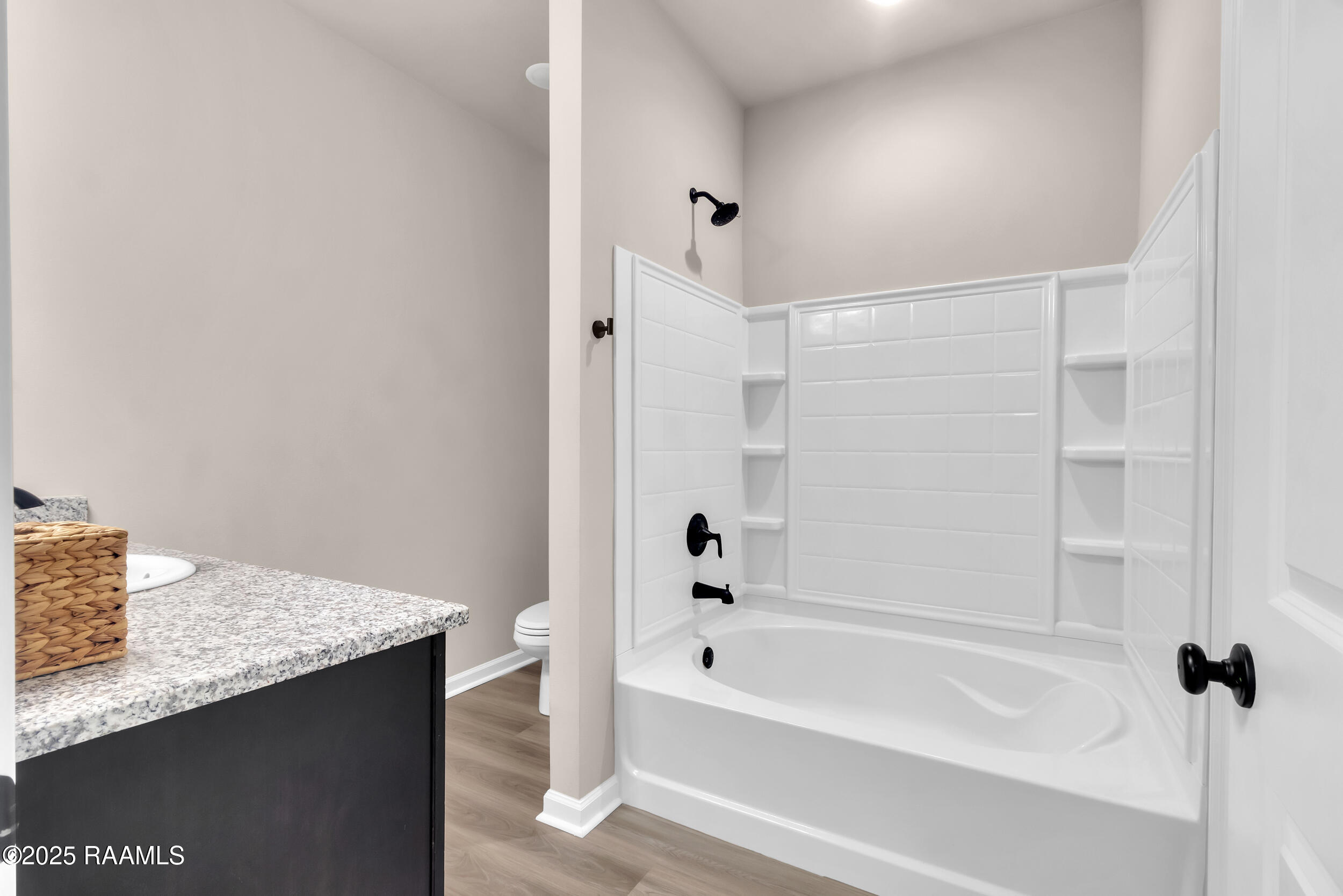 201 Resthaven Way Lafayette, LA 70506 - Photo 15 of 18 15_img_8052