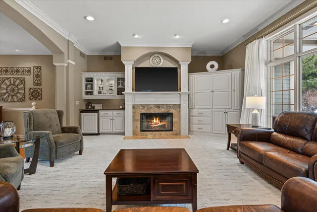 $899,000 | W261N2830 Woodburne Court, Pewaukee, WI 53072