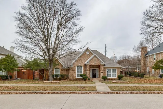 $2,900 | 6613 Lynch Lane, Garland, TX 75044