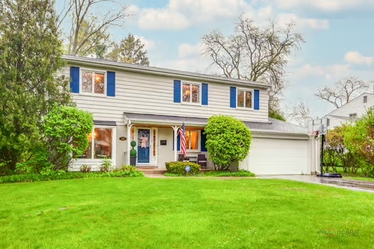 366 Birkdale Road Lake Bluff, IL 60044 - Photo 1 of 36