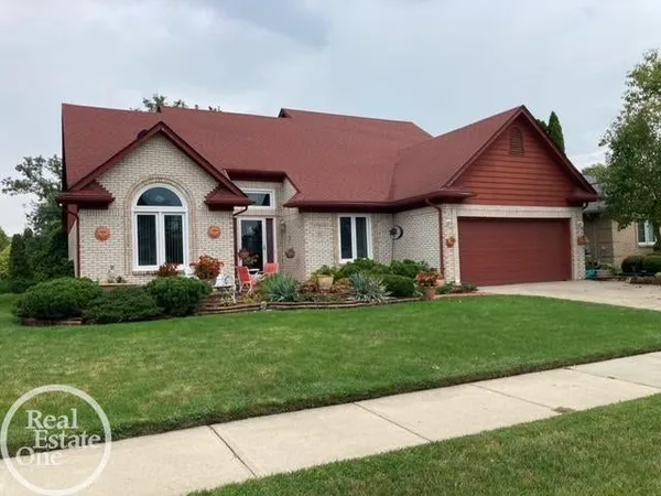 $525,000 | 17903 Rocco Drive, Macomb, MI 48044