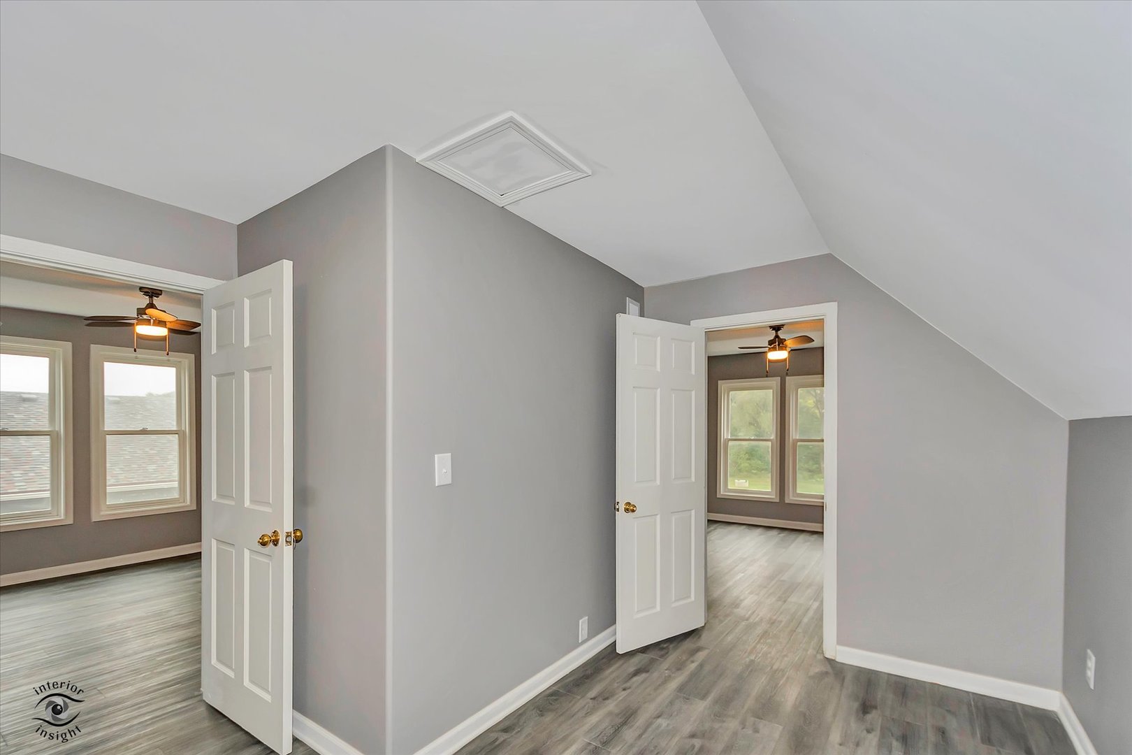 1032 South E Avenue Kankakee, IL 60901 - Photo 18 of 29 wooden floor in an empty room