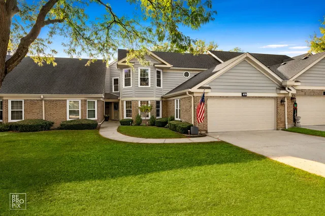 $420,000 | 544 Philip Drive, Bartlett, IL 60103