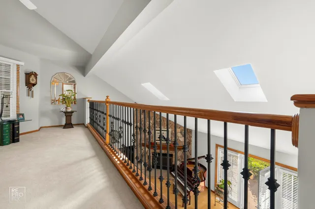 $420,000 | 544 Philip Drive, Bartlett, IL 60103