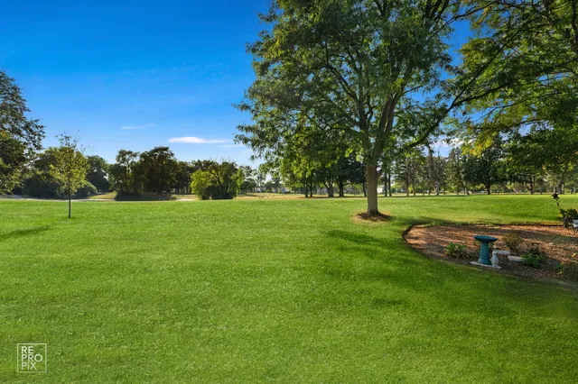 $420,000 | 544 Philip Drive, Bartlett, IL 60103