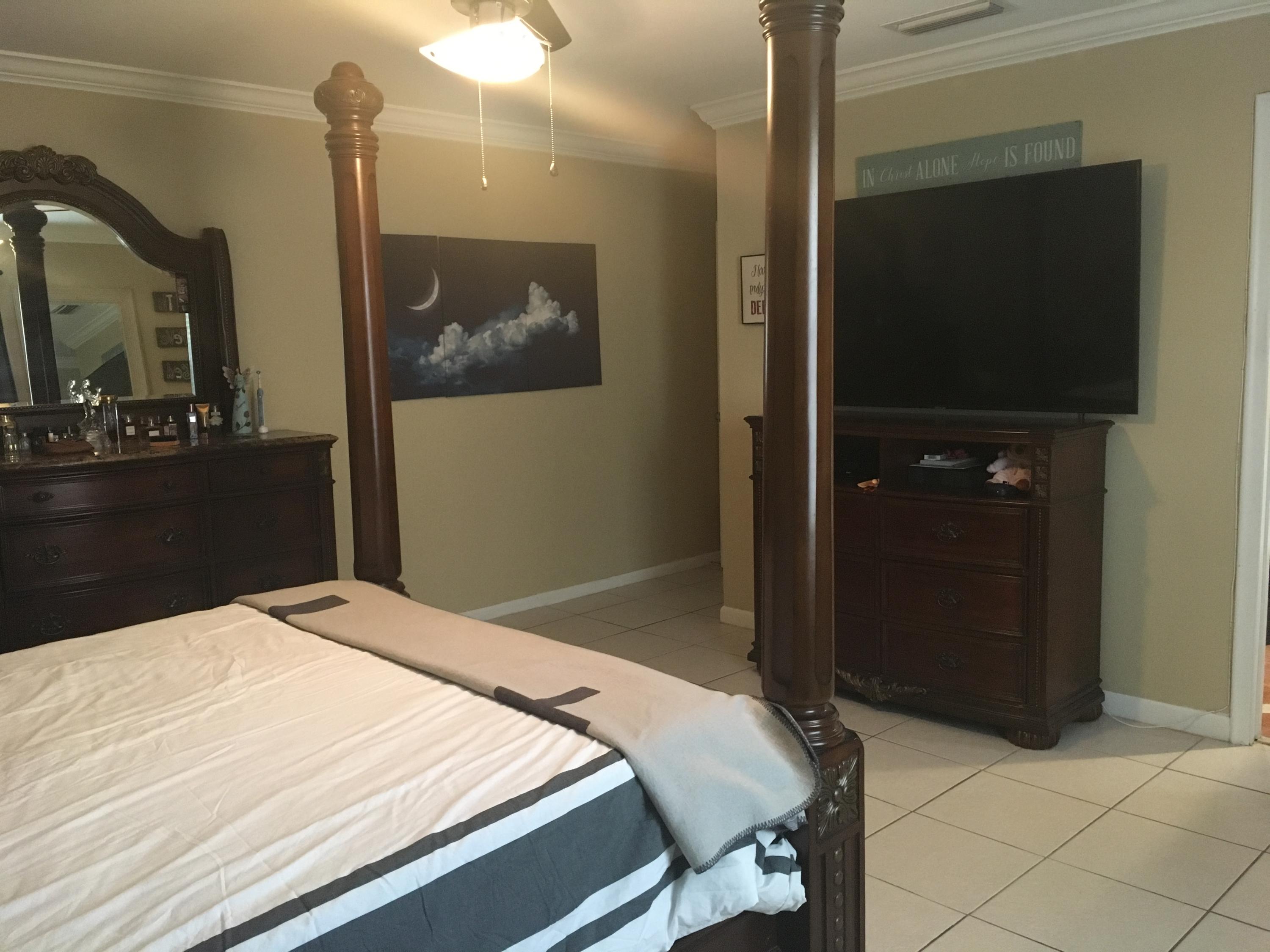 22743 Southwest 54th Way Boca Raton, FL 33433 - Photo 18 of 40 IMG_4805