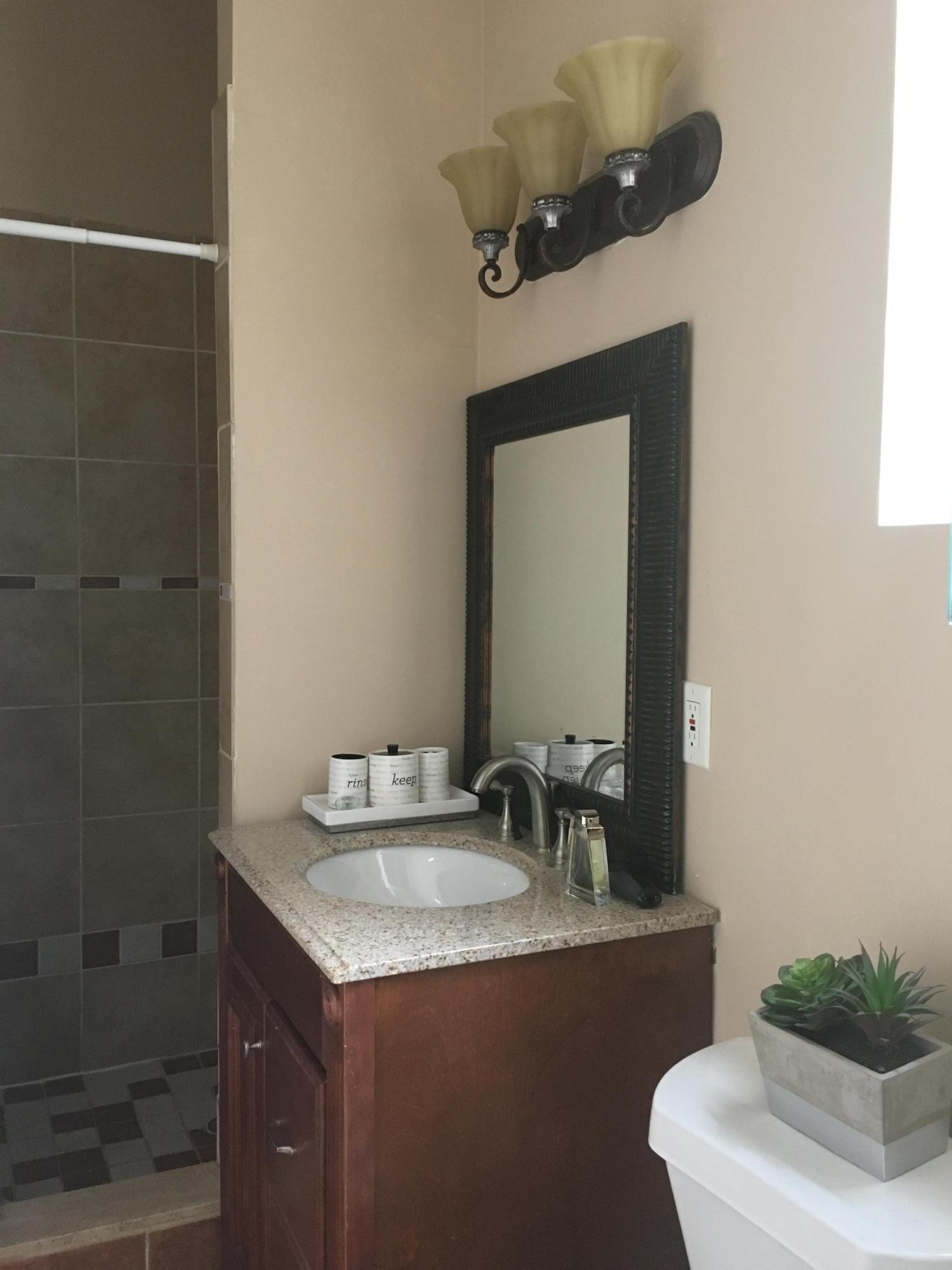 22743 Southwest 54th Way Boca Raton, FL 33433 - Photo 26 of 40 2ND MASTER BATHROOM