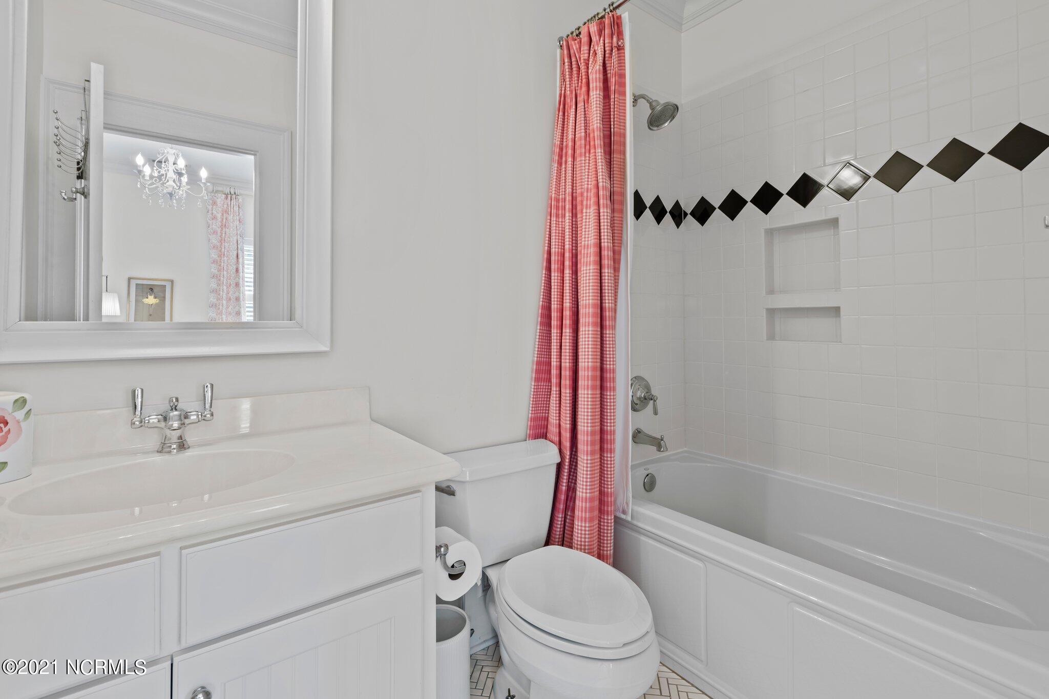 3005 Rolston Road Greenville, NC 27858 - Photo 44 of 67 44-web-or-mls-IMGL8068