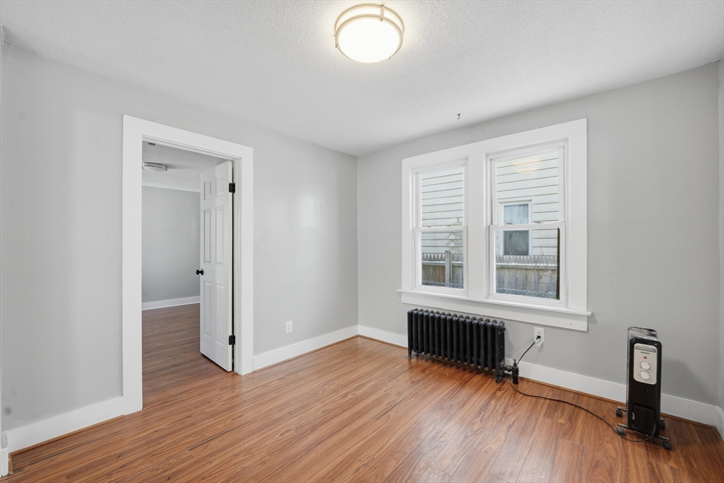 87 Fenwick Street Springfield, MA 01109 - Photo 11 of 28 Gallery Image 11