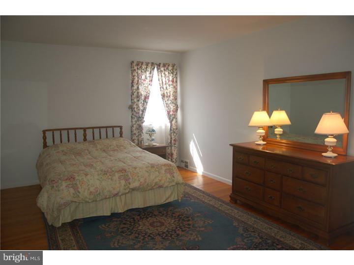 381 Devon Drive Exton, PA 19341 - Photo 11 of 25 Gallery Image 11