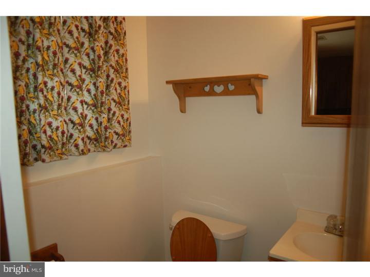 381 Devon Drive Exton, PA 19341 - Photo 17 of 25 Gallery Image 17