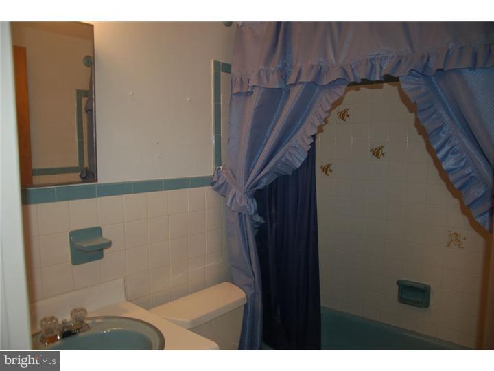381 Devon Drive Exton, PA 19341 - Photo 7 of 25 Gallery Image 7