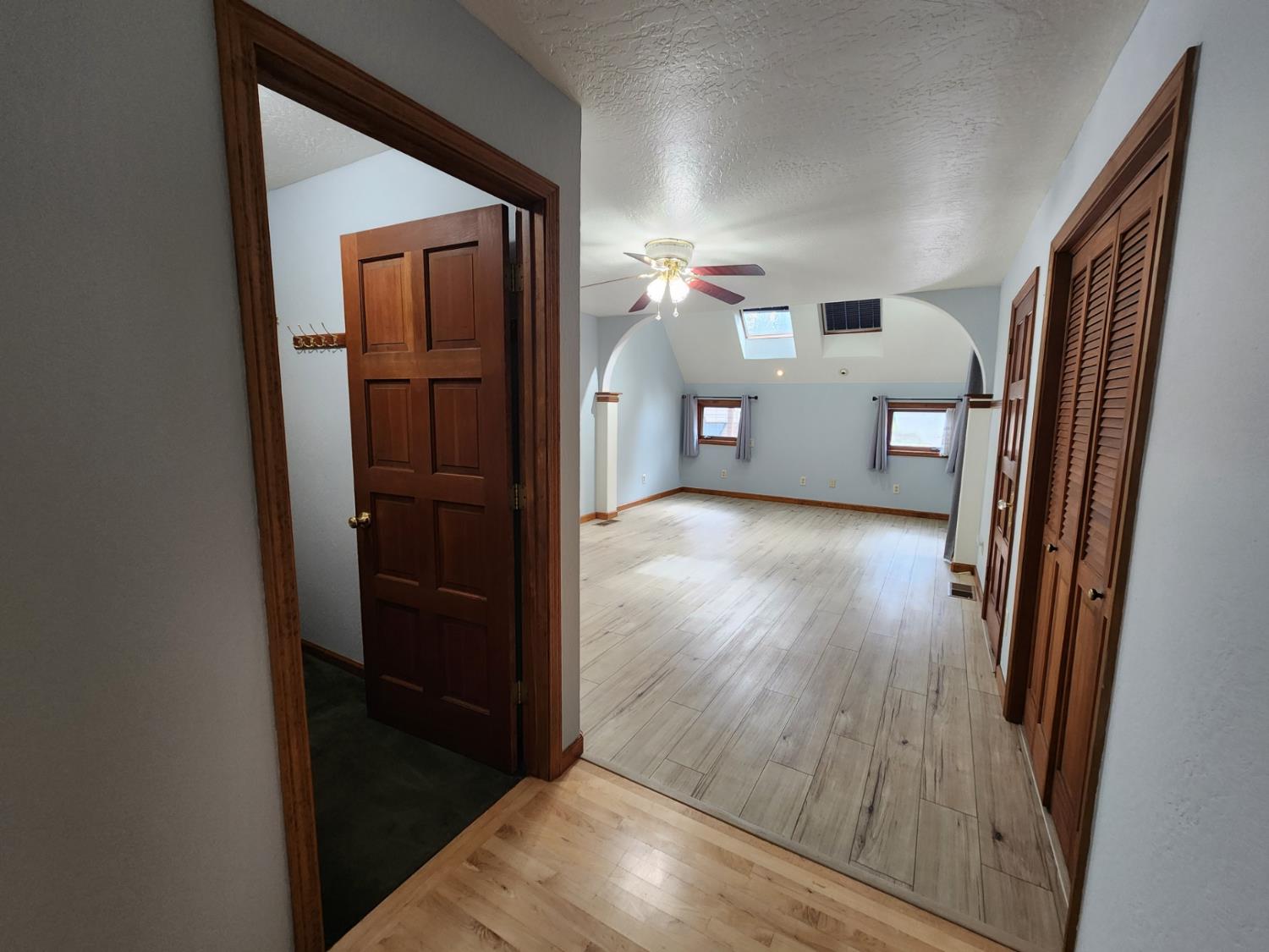 19500 Jesus Maria Road Mokelumne Hill, CA 95245 - Photo 18 of 92 a view of a hallway with wooden floor