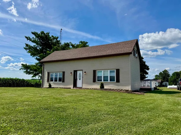 $199,900 | 394 East 300th Road South, Princeton, IN 47670