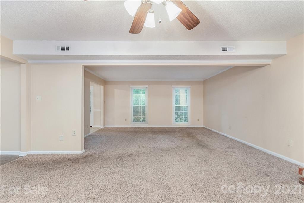 7227 Potter Road Matthews, NC 28104 - Photo 11 of 23 Gallery Image 11