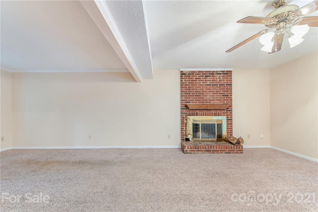 7227 Potter Road Matthews, NC 28104 - Photo 12 of 23 Gallery Image 12