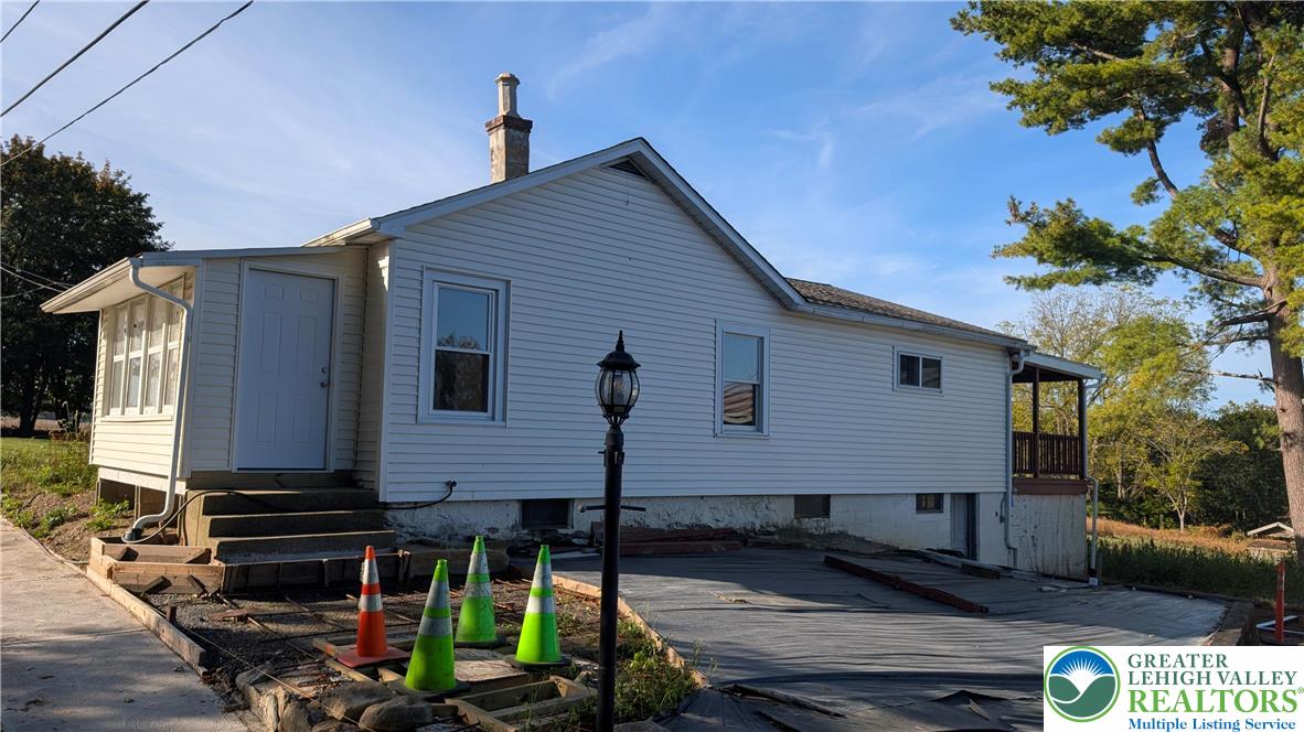487 Club Road Bath, PA 18014 - Photo 2 of 22 a view of house with backyard