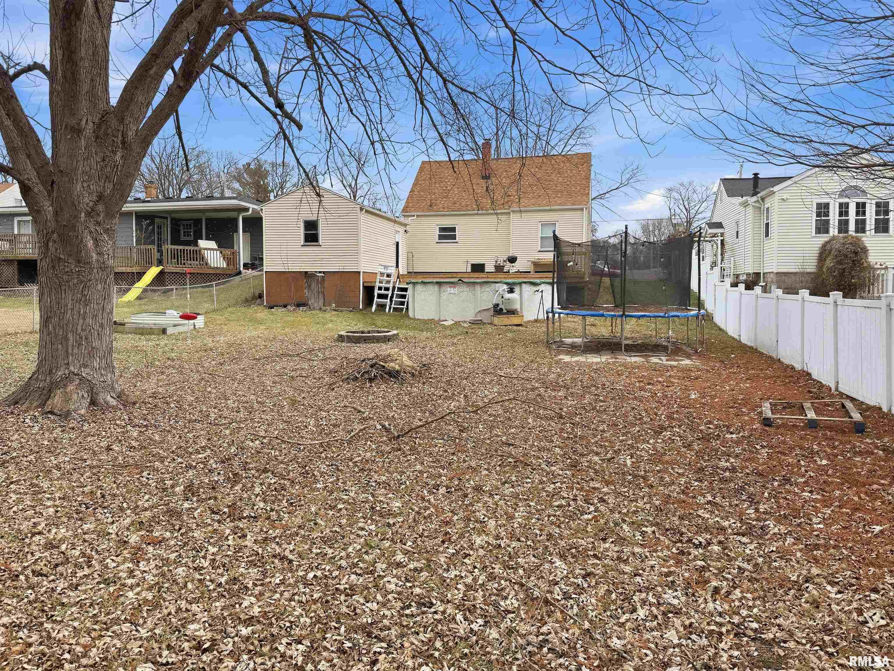 215 Court Drive Washington, IL 61571 - Photo 43 of 44