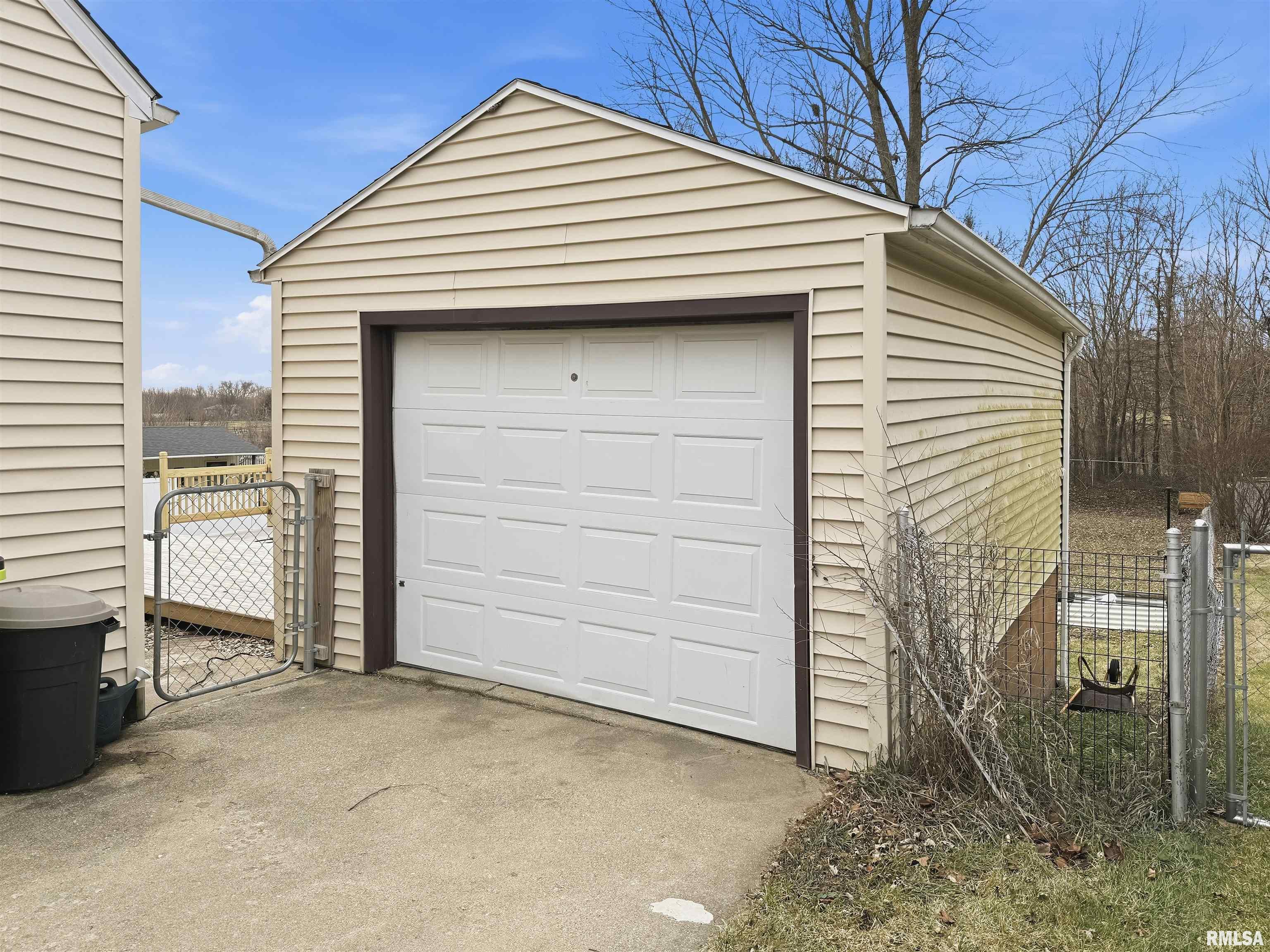 215 Court Drive Washington, IL 61571 - Photo 44 of 44