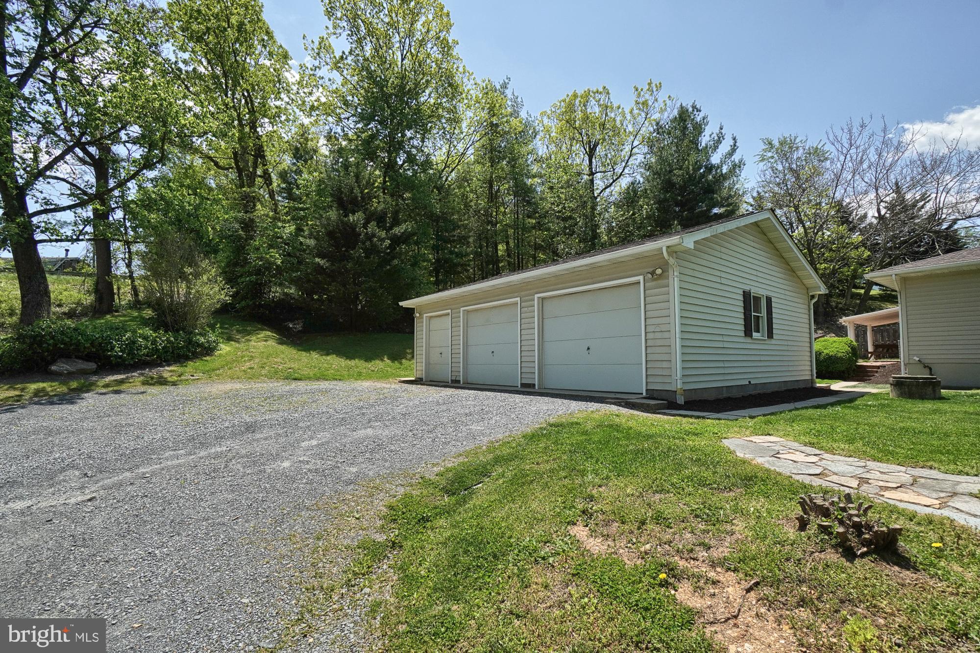 10327 Old Liberty Road Frederick, MD 21701 - Photo 14 of 71