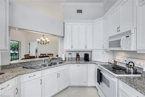 $7,500 | 631 Beachwalk Circle, Unit F204, Naples, FL 34108