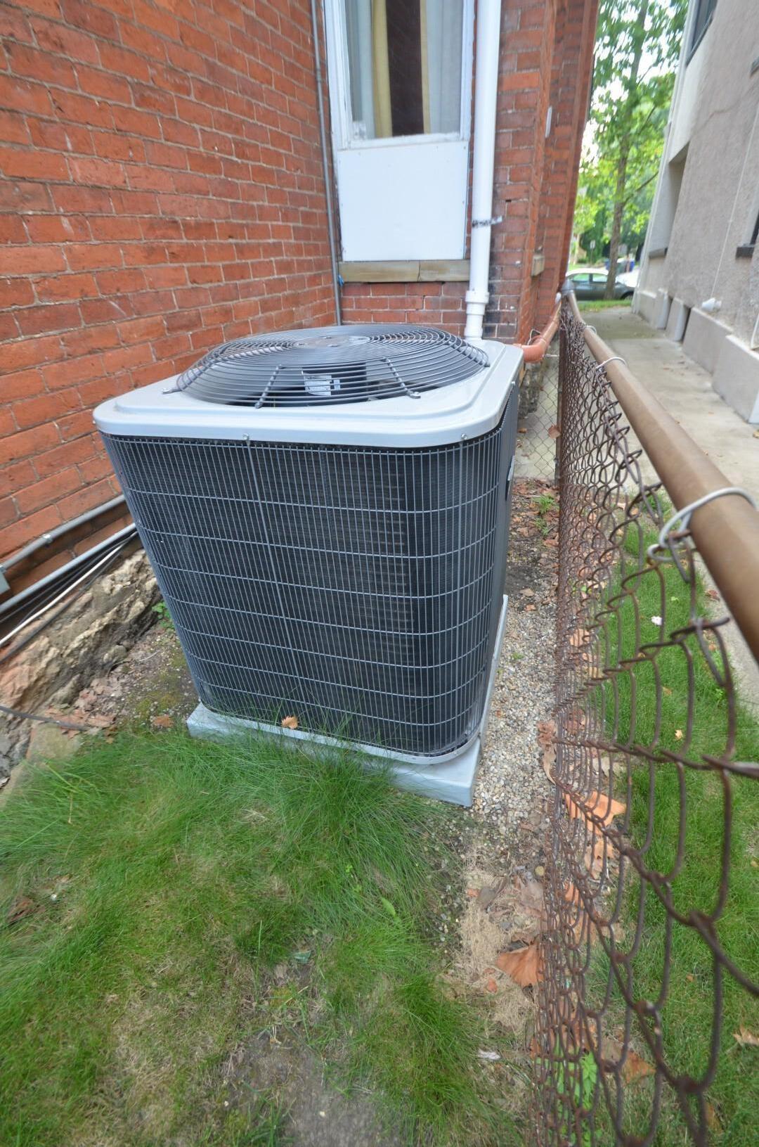 1368 Neil Avenue Columbus, OH 43201 - Photo 32 of 36 New A/C 2023