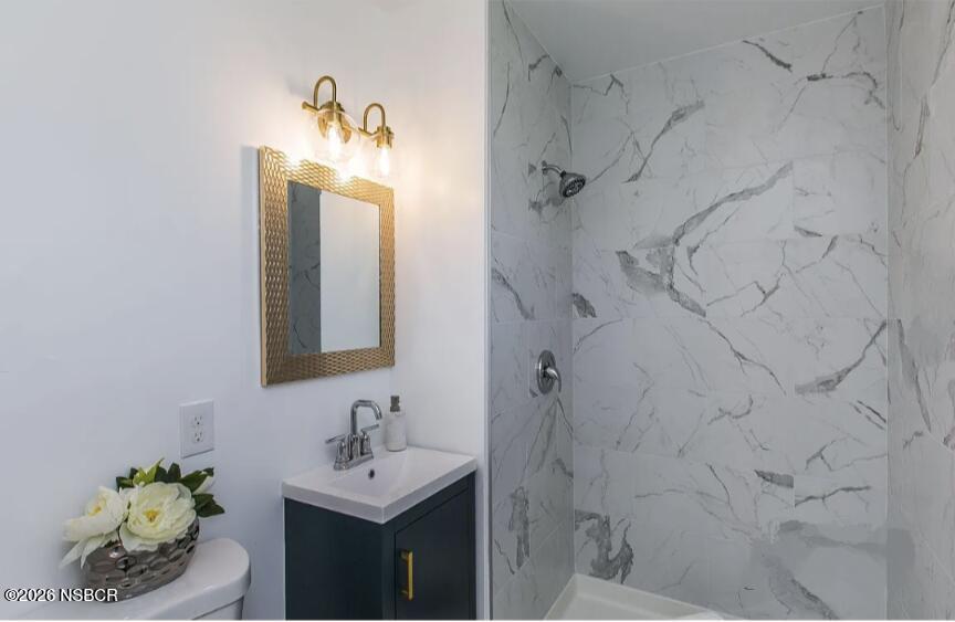 1172 East Rice Ranch Road, Unit 101 102 Santa Maria, CA 93455 - Photo 5 of 20 master bath main home