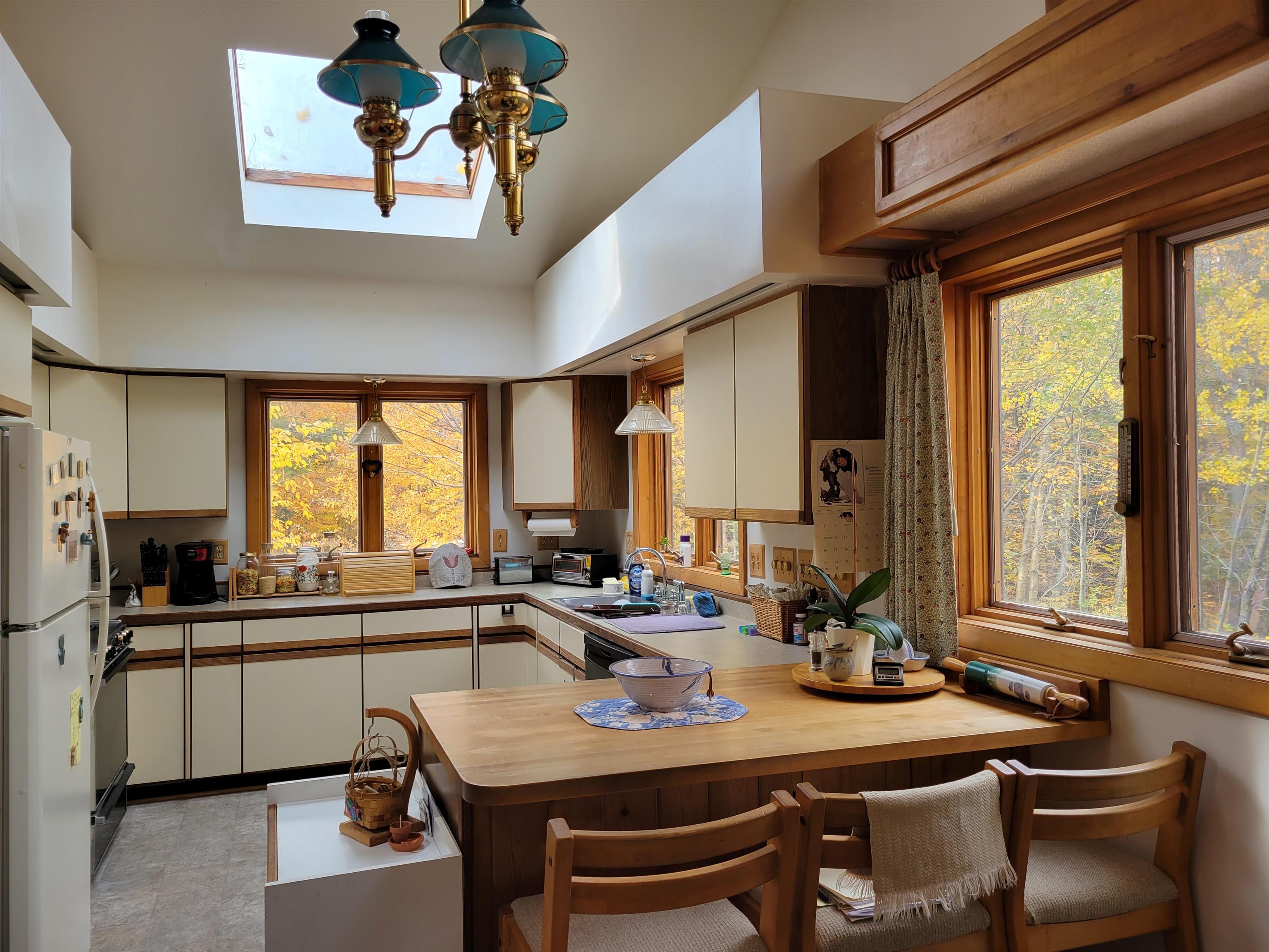 160 West Park Road Killington, VT 05751 - Photo 10 of 40 Gallery Image 10
