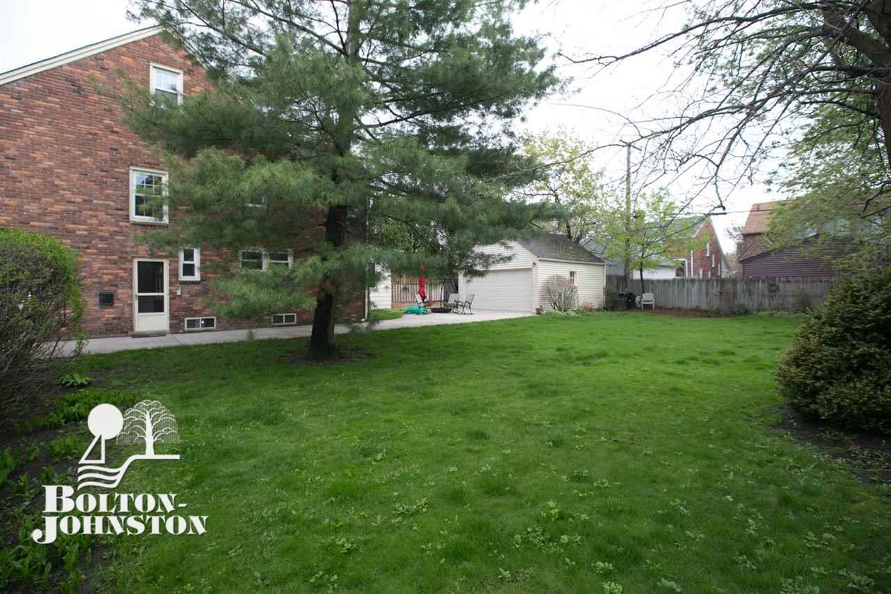 338 Fisher Road Grosse Pointe Farms, MI 48230 - Photo 20 of 20