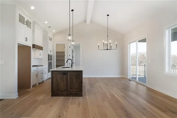 $750,950 | 8996 Shady Bend Road, Lenexa, KS 66227