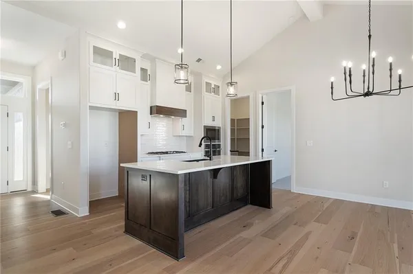 $750,950 | 8996 Shady Bend Road, Lenexa, KS 66227