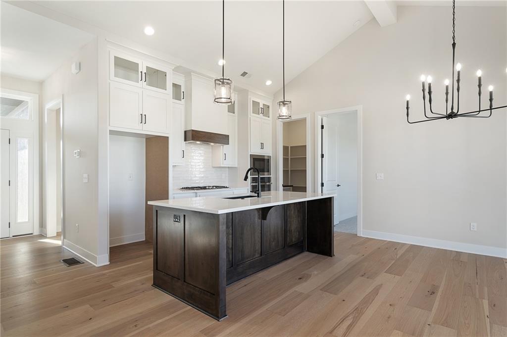 8996 Shady Bend Road Lenexa, KS 66227 - Photo 25 of 58