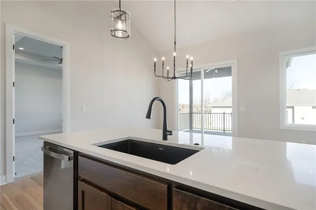 $750,950 | 8996 Shady Bend Road, Lenexa, KS 66227