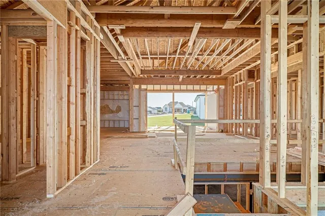 $750,950 | 8996 Shady Bend Road, Lenexa, KS 66227