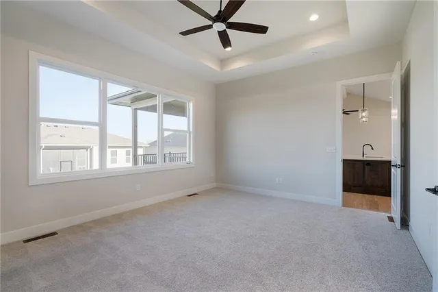 $750,950 | 8996 Shady Bend Road, Lenexa, KS 66227