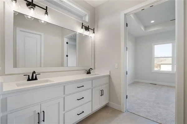$750,950 | 8996 Shady Bend Road, Lenexa, KS 66227