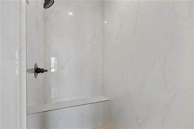 $750,950 | 8996 Shady Bend Road, Lenexa, KS 66227