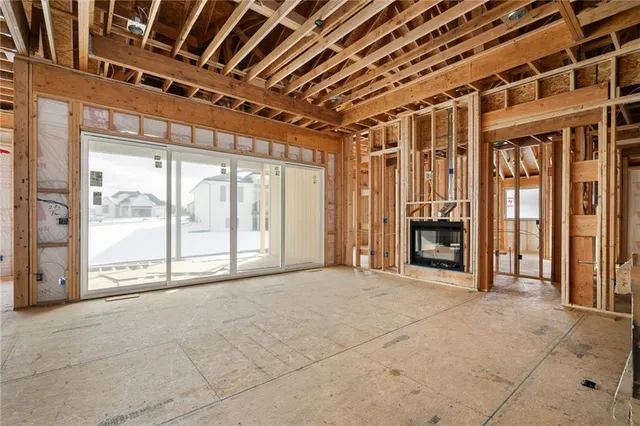 $750,950 | 8996 Shady Bend Road, Lenexa, KS 66227