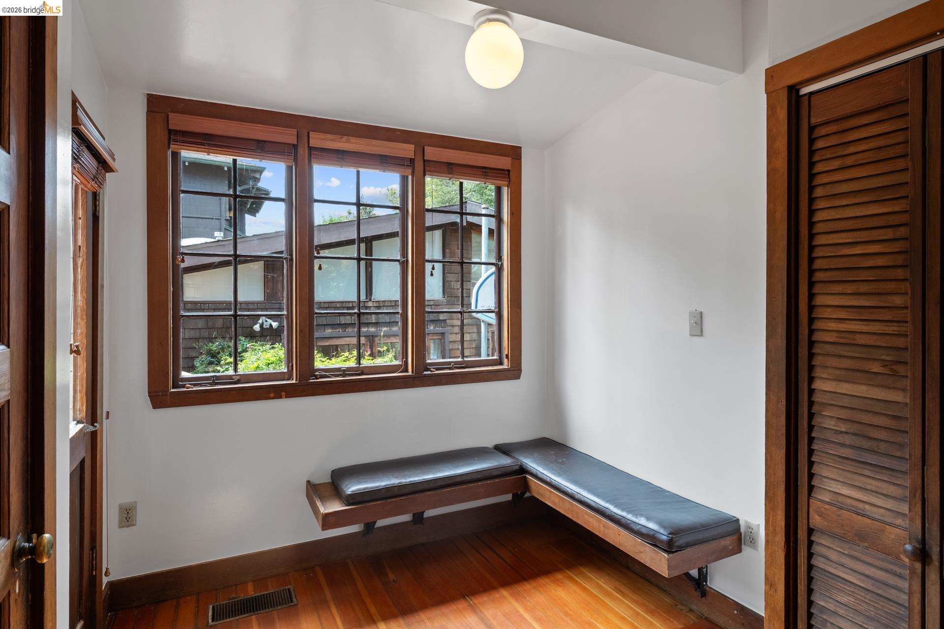 2714 Woolsey Street Berkeley, CA 94705 - Photo 20 of 46