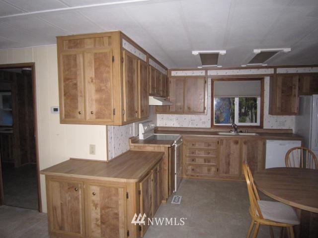 375 Union Avenue Southeast, Unit 134 Renton, WA 98059 - Photo 6 of 24 Gallery Image 6