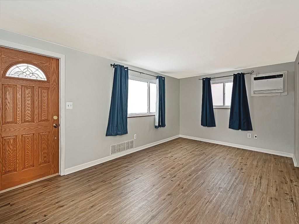 7 South Spring Street Pittsburgh, PA 15223 - Photo 16 of 20 Gallery Image 16