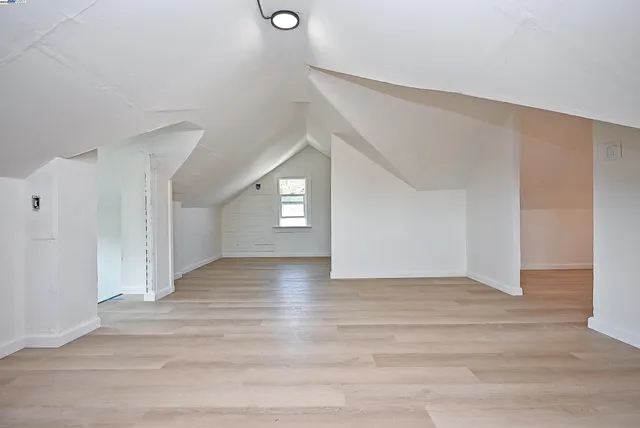 $998,000 | 3914 Agua Vista Street, Oakland, CA 94601