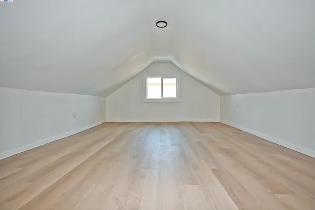 $998,000 | 3914 Agua Vista Street, Oakland, CA 94601